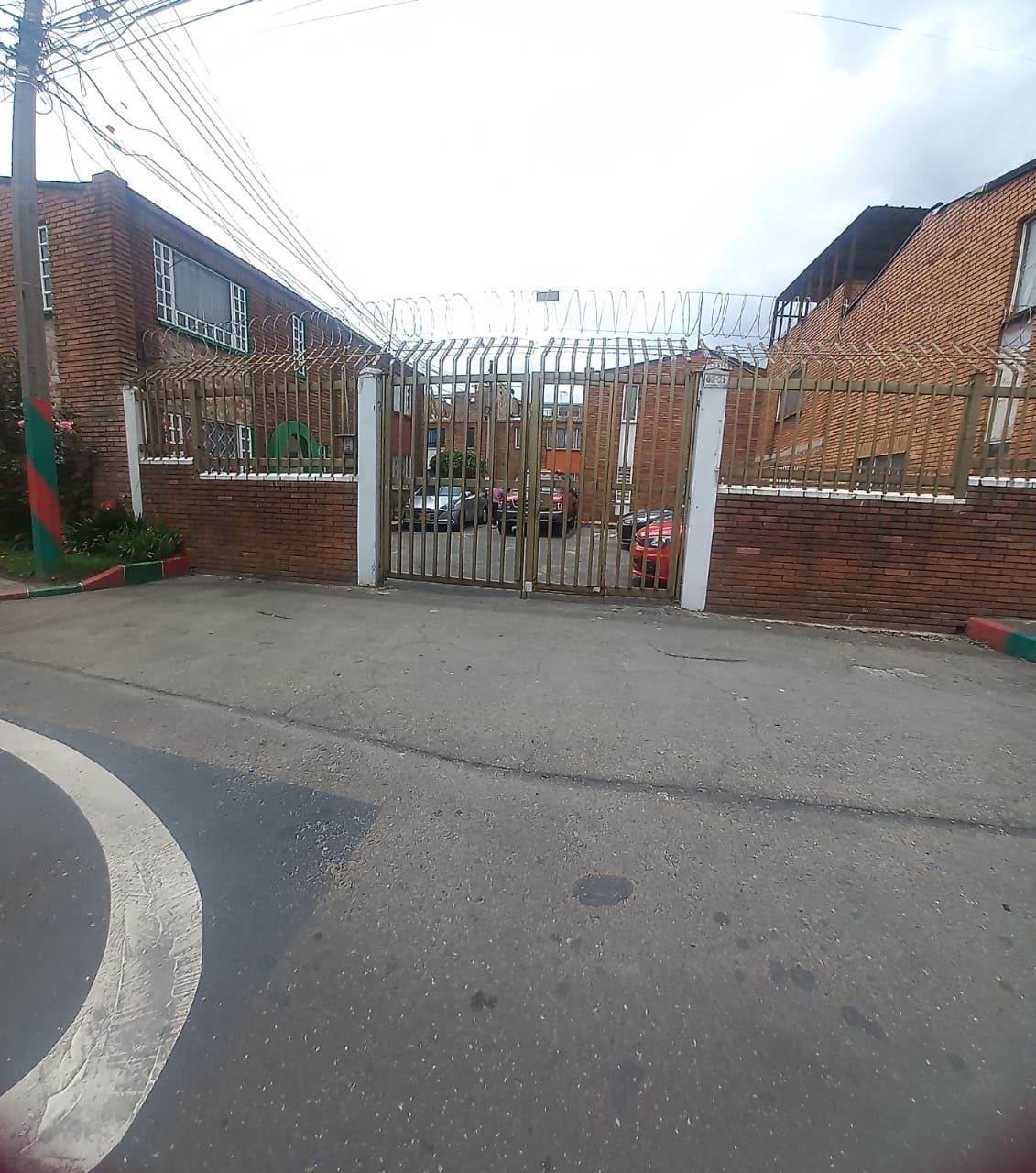 Casa en venta Cundinamarca Bogotá Rincon De Venecia 100 m2 Habitaciones 3 Baños 2 Garajes 0 Precio $410000000