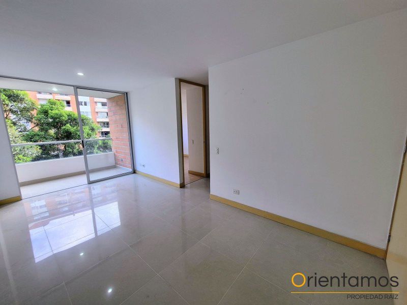 Apartamento en venta Antioquia Envigado El Esmeraldal 65 m2 Habitaciones 2 Baños 2 Garajes 1 Precio $610000000