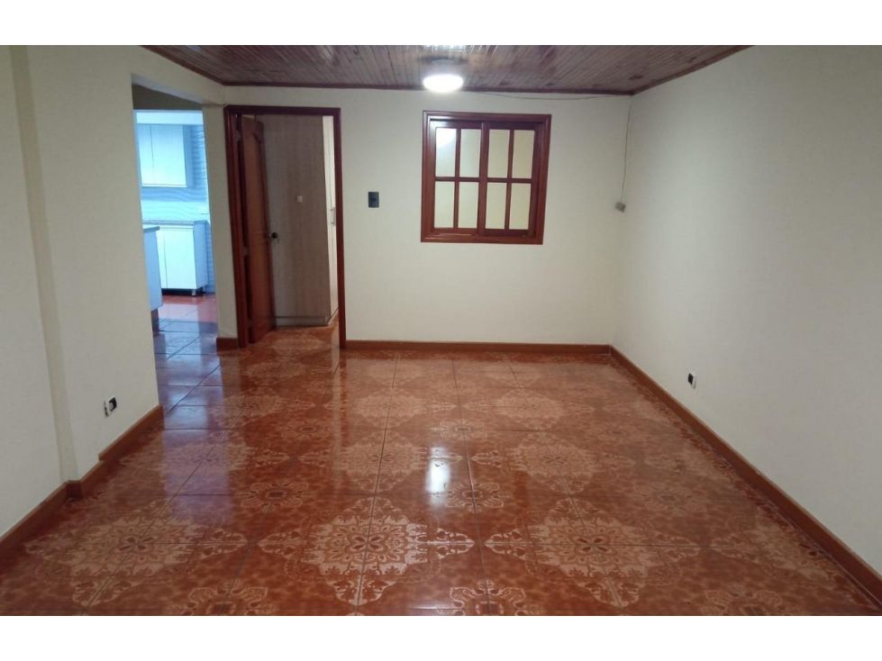 Casa en venta Caldas Manizales Los Alcazares 200 m2 Habitaciones 3 Baños 2 Garajes 1 Precio $490000000