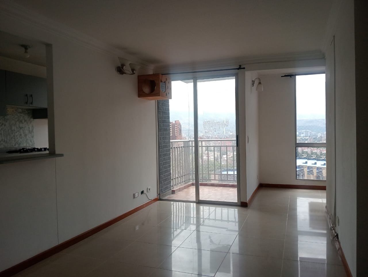 Apartamento en arriendo Antioquia Medellín Calasanz 65 m2 Habitaciones 3 Baños 2 Garajes 1 Precio $2600000