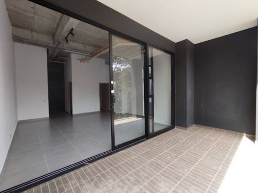 Oficina en arriendo Antioquia Envigado Envigado 131 m2 Habitaciones 0 Baños 2 Garajes 2 Precio $9800000