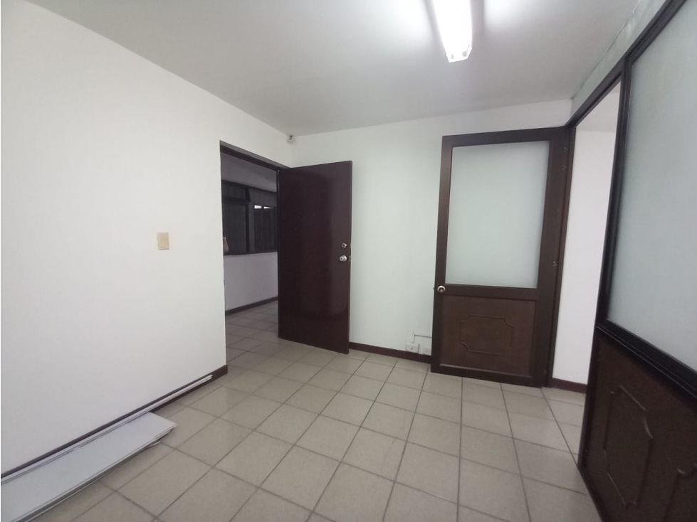 Oficina en arriendo Caldas Manizales La Rambla 24 m2 Habitaciones 0 Baños 0 Garajes 0 Precio $1050000