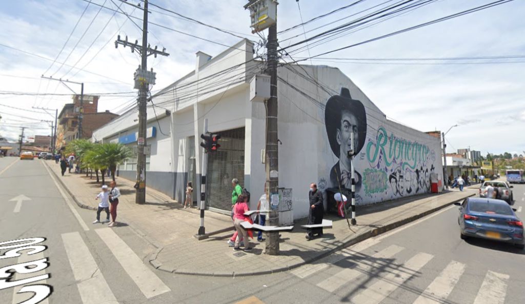 Local en arriendo Antioquia Rionegro Centro 900 m2 Habitaciones 0 Baños 0 Garajes 0 Precio $100000000