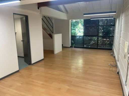 Oficina en arriendo Antioquia Medellín Cerro Nutibara 40 m2 Habitaciones 0 Baños 2 Garajes 1 Precio $4000000