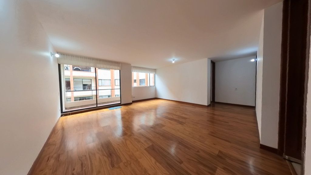 Apartamento en arriendo Cundinamarca Bogotá Lisboa 90 m2 Habitaciones 2 Baños 3 Garajes 1 Precio $3686000