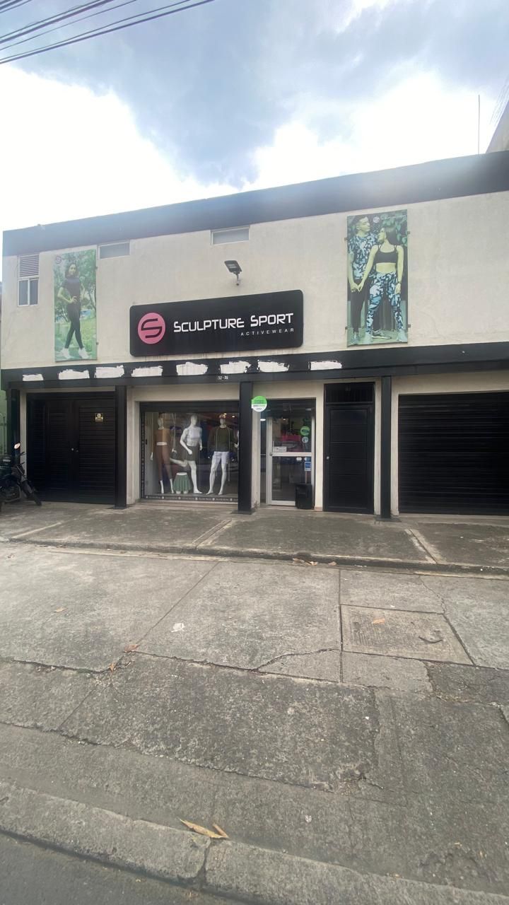 Edificio en venta Valle Del Cauca Cali Eucarístico 700 m2 Habitaciones 5 Baños 7 Garajes 0 Precio $1700000000