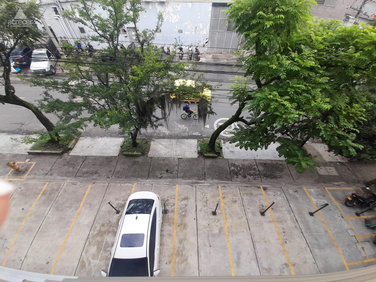 Oficina en arriendo Antioquia Itagüí La Esmeralda 272 m2 Habitaciones 0 Baños 4 Garajes 0 Precio $8000000