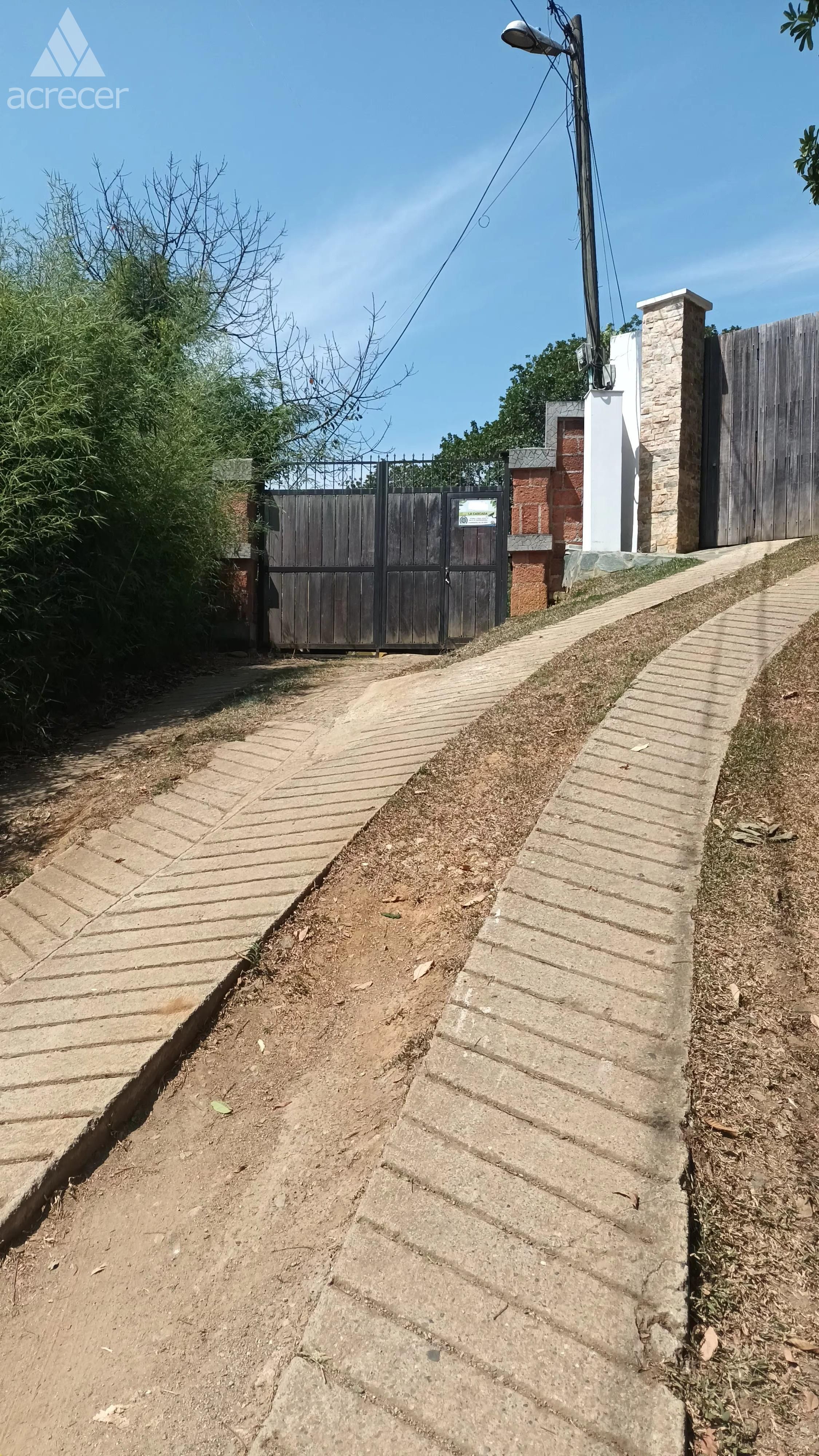 Finca en venta Antioquia Copacabana Copacabana 2500 m2 Habitaciones 5 Baños 4 Garajes 2 Precio $1250000000