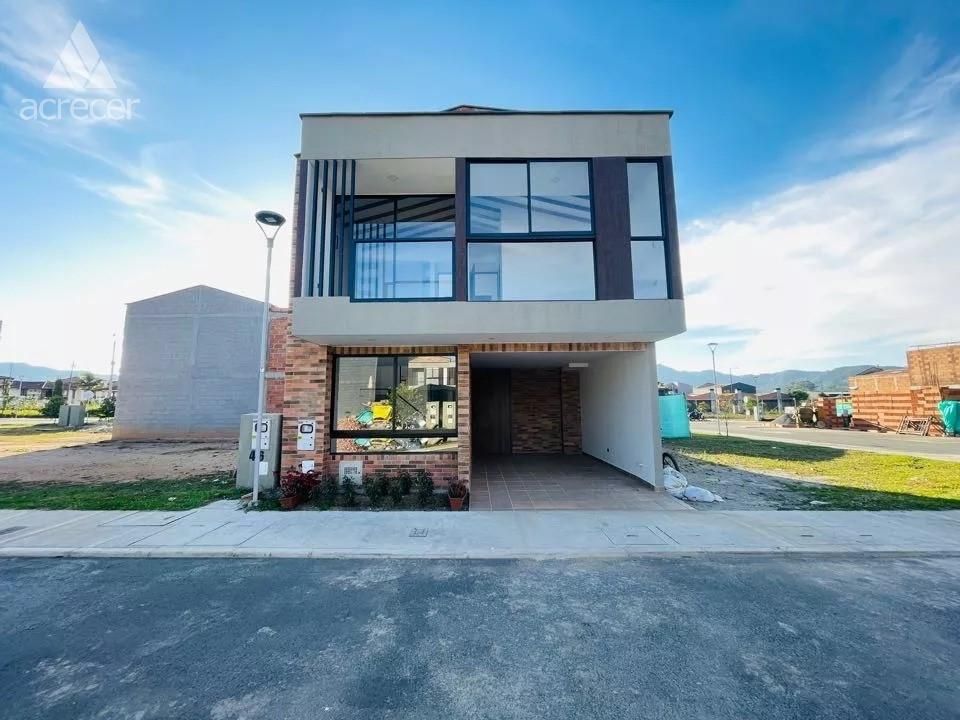 Casa en venta Antioquia La Ceja Centro 147 m2 Habitaciones 3 Baños 2 Garajes 0 Precio $650000000