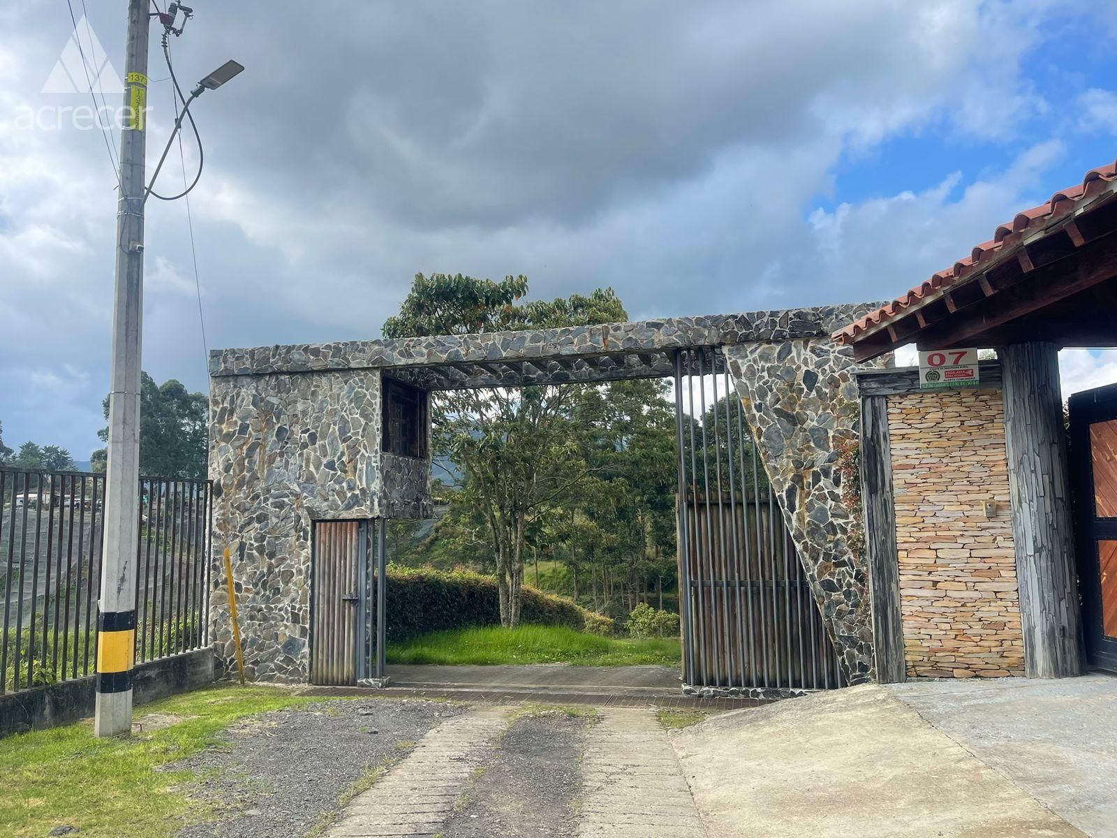 Lote en venta Antioquia El Carmen De Viboral El Centro 3025 m2 Habitaciones 0 Baños 1 Garajes 0 Precio $605174000