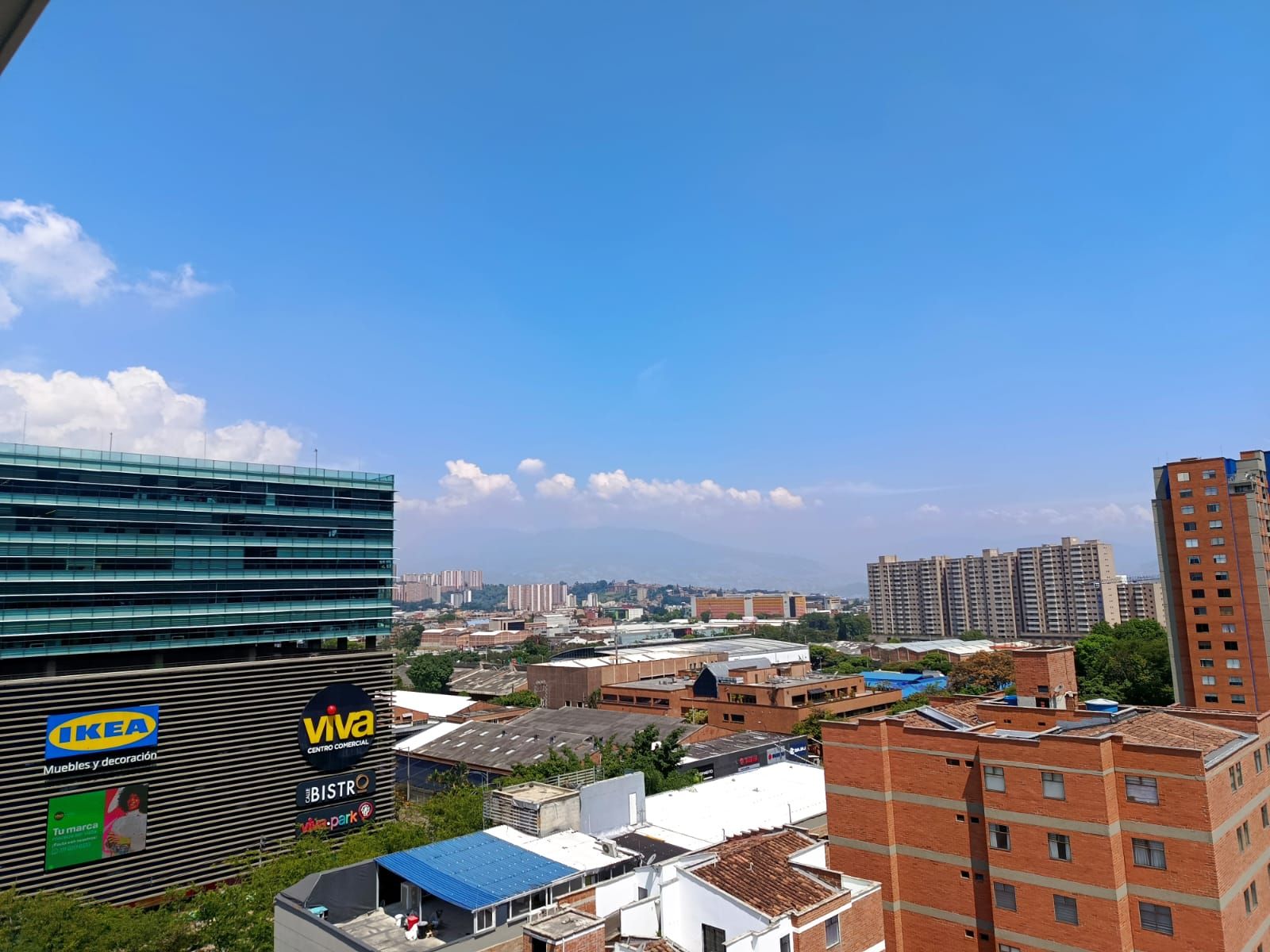 Apartamento en arriendo Antioquia Envigado El Portal 206 m2 Habitaciones 3 Baños 4 Garajes 1 Precio $9000000
