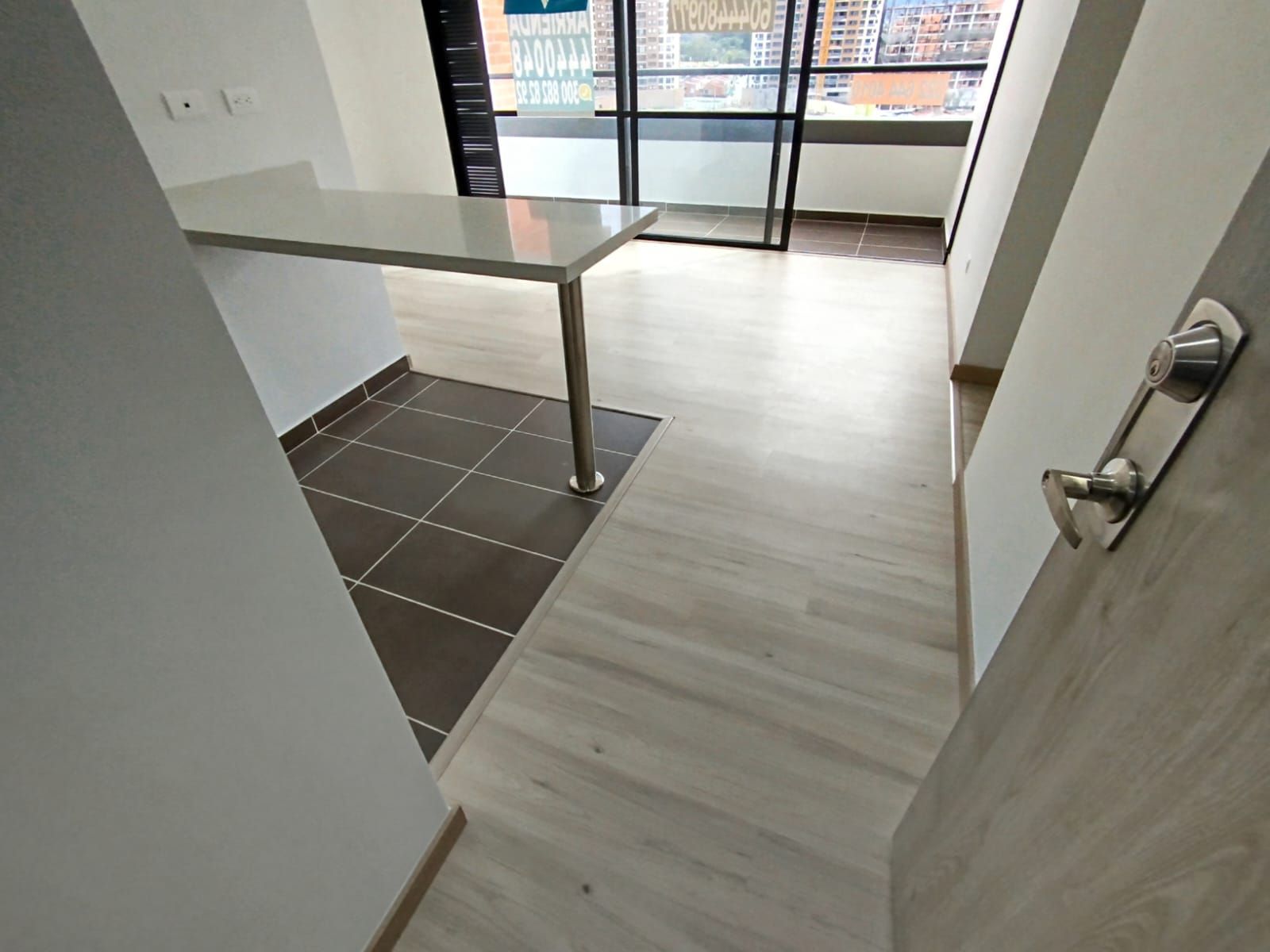 Apartamento en arriendo Antioquia Rionegro San Antonio 75 m2 Habitaciones 3 Baños 2 Garajes 0 Precio $2700000