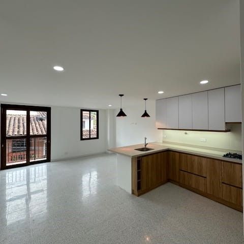 Apartamento en arriendo Antioquia El Retiro El Retiro 82 m2 Habitaciones 2 Baños 3 Garajes 1 Precio $2700000