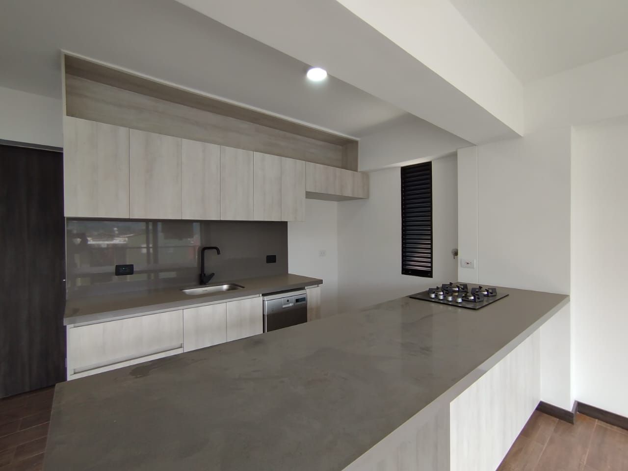 Apartamento en arriendo Antioquia El Retiro El Retiro 62 m2 Habitaciones 2 Baños 2 Garajes 1 Precio $2700000