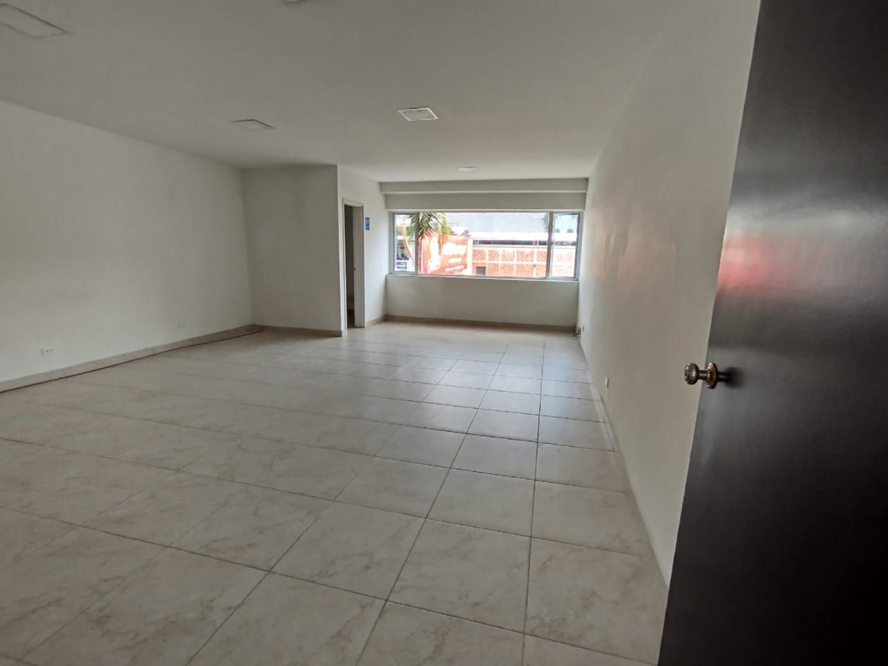 Oficina en arriendo Antioquia Envigado La Mesa 40 m2 Habitaciones 0 Baños 1 Garajes 0 Precio $1650000