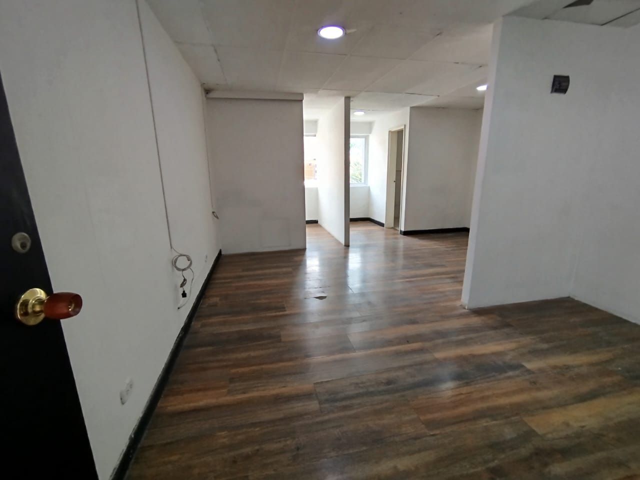 Oficina en arriendo Antioquia Envigado La Mesa 40 m2 Habitaciones 0 Baños 1 Garajes 0 Precio $1750000