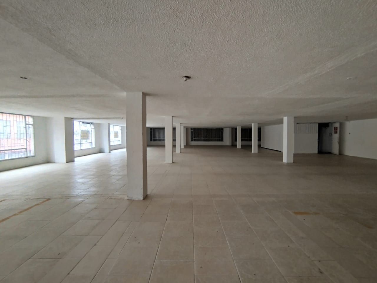 Bodega en arriendo Cundinamarca Bogotá Villa María 600 m2 Habitaciones 0 Baños 2 Garajes 0 Precio $8000000