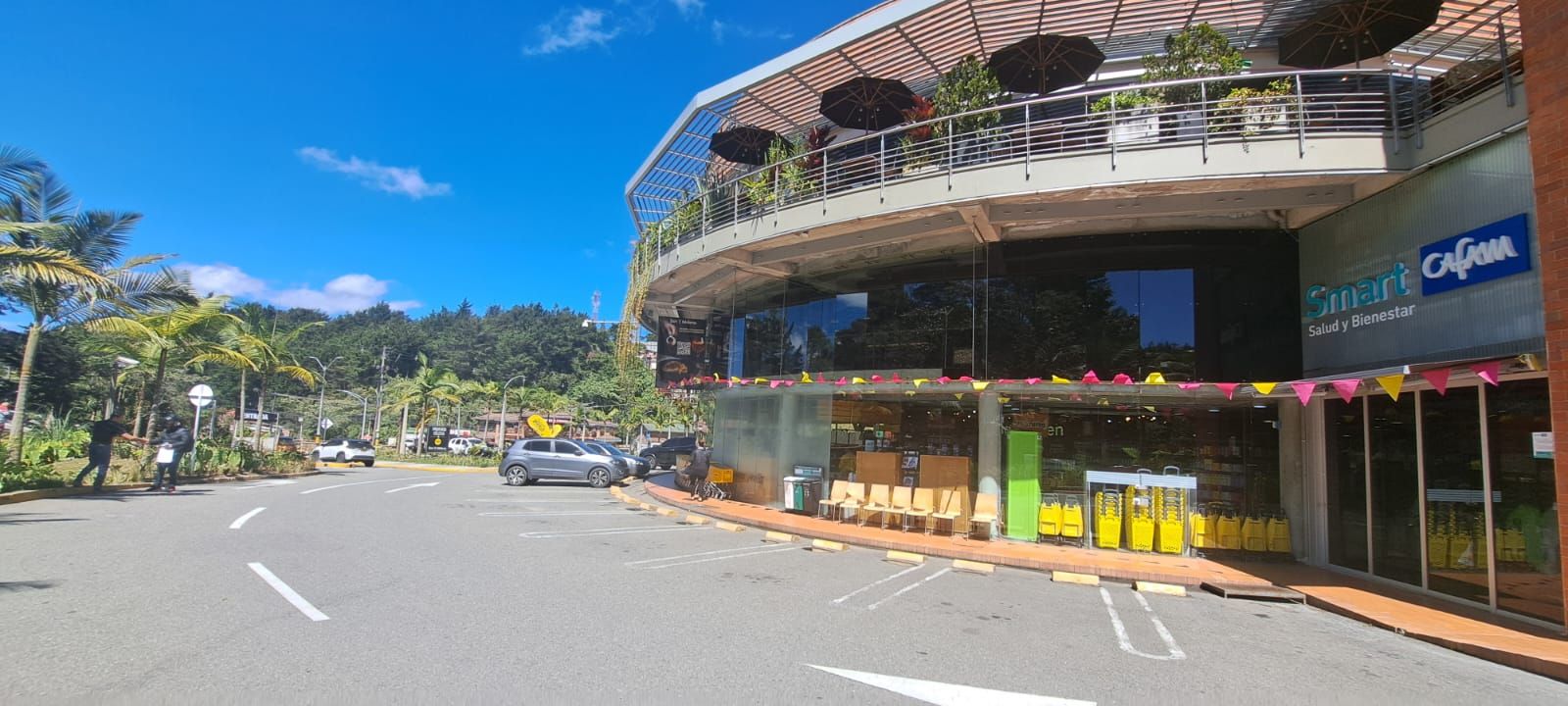 Local en venta Antioquia Envigado La Mesa 142 m2 Habitaciones 0 Baños 1 Garajes 2 Precio $1400000000