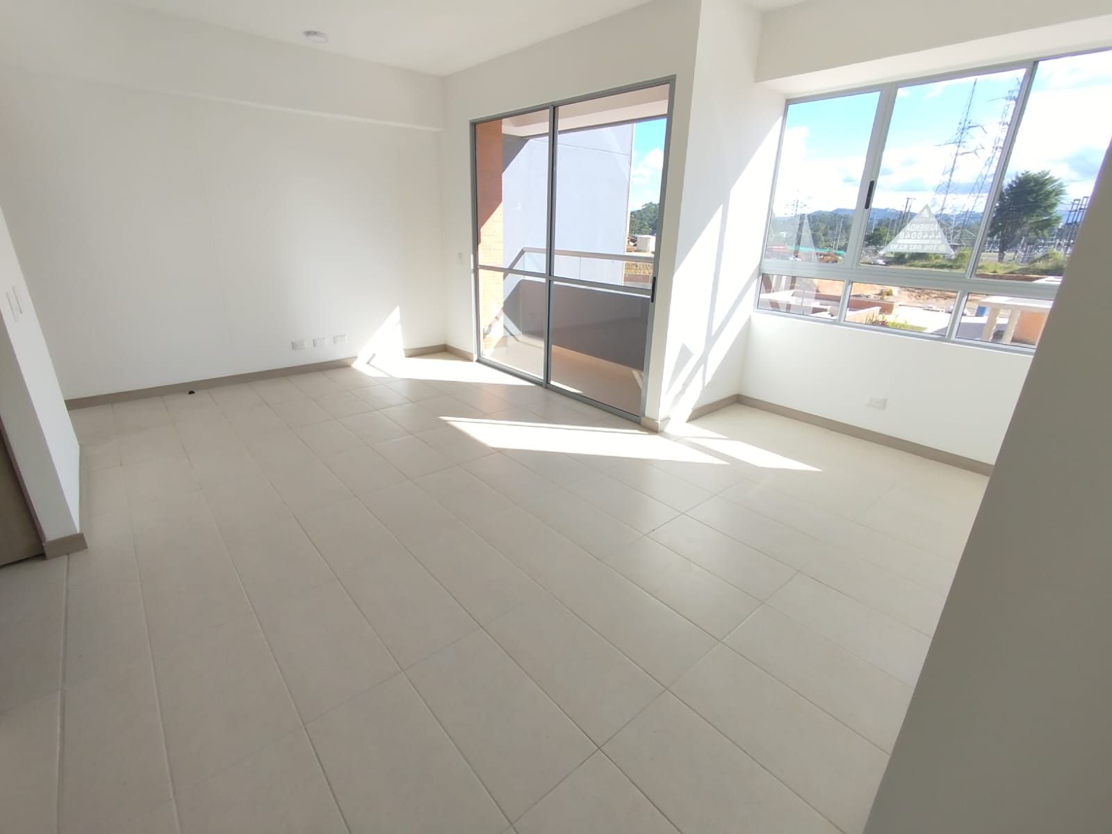 Apartamento en arriendo Antioquia Rionegro El Porvenir 77 m2 Habitaciones 3 Baños 2 Garajes 0 Precio $3500000