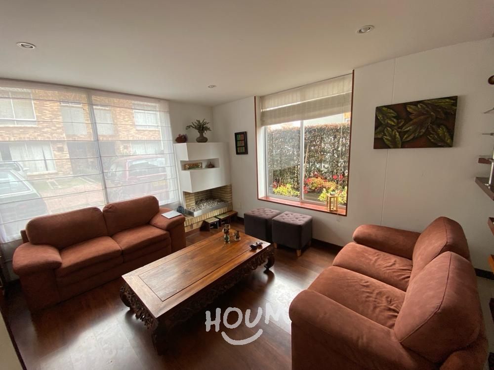 Casa en arriendo Cundinamarca Chía Cr Pinares 187 m2 Habitaciones 4 Baños 4 Garajes 3 Precio $4580000