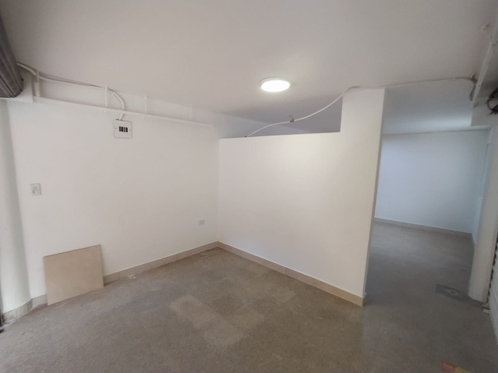 Local en arriendo Antioquia Medellín Los Alpes 30 m2 Habitaciones 0 Baños 1 Garajes 0 Precio $2000000