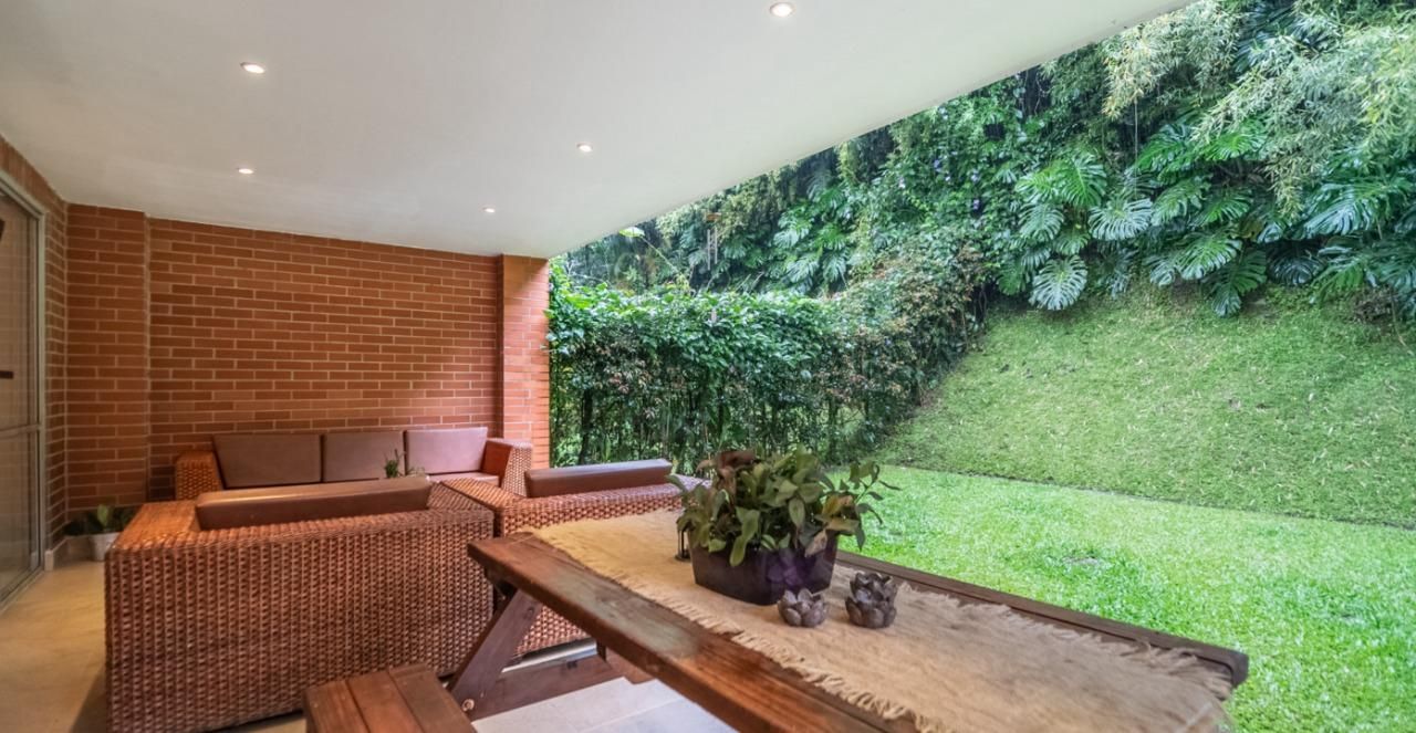 Casa en arriendo Antioquia Medellín Loma El Atravesado 315 m2 Habitaciones 3 Baños 3 Garajes 0 Precio $14500000