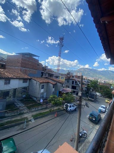 Apartamento en venta Antioquia Medellín Toscana 83 m2 Habitaciones 3 Baños 2 Garajes 0 Precio $250000000