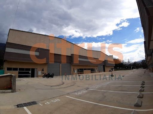 Bodega en arriendo Antioquia Girardota Centro 810 m2 Habitaciones 0 Baños 4 Garajes 3 Precio $19500000