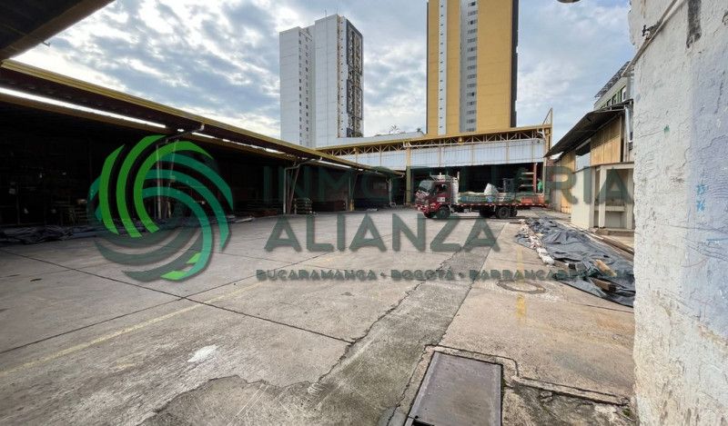 Bodega en arriendo Santander Bucaramanga Garcia Rovira 2860 m2 Habitaciones 0 Baños 0 Garajes 0 Precio $54000000
