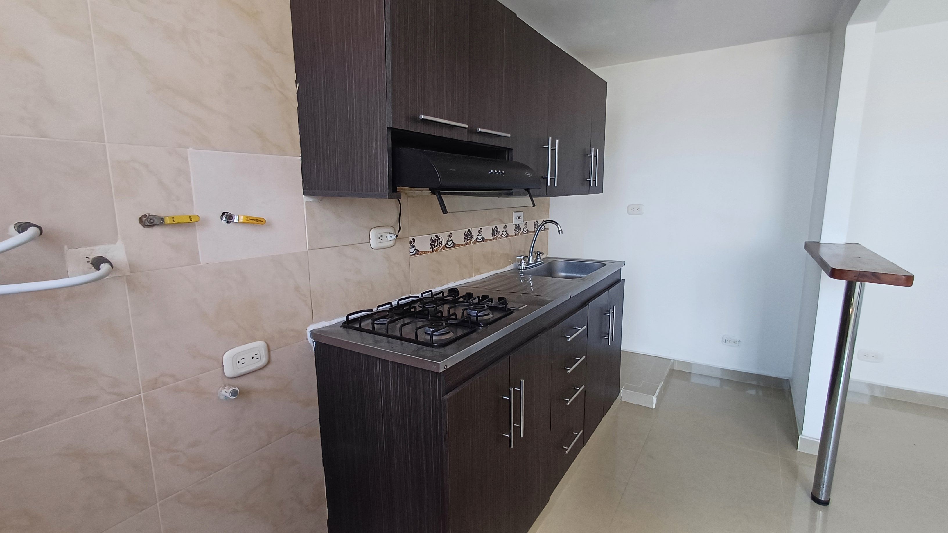 Apartamento en arriendo Antioquia Medellín Naranjitos 42 m2 Habitaciones 2 Baños 1 Garajes 0 Precio $1200000