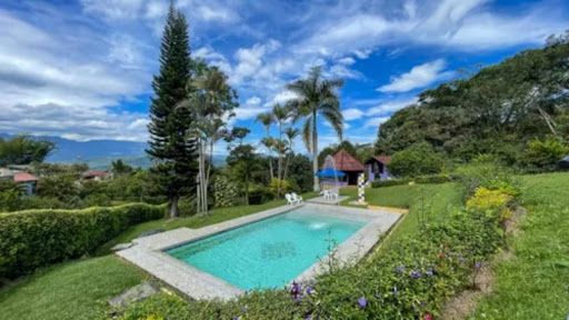 Finca en venta Cundinamarca Nocaima Nocaima 220 m2 Habitaciones 5 Baños 5 Garajes 4 Precio $1250000000