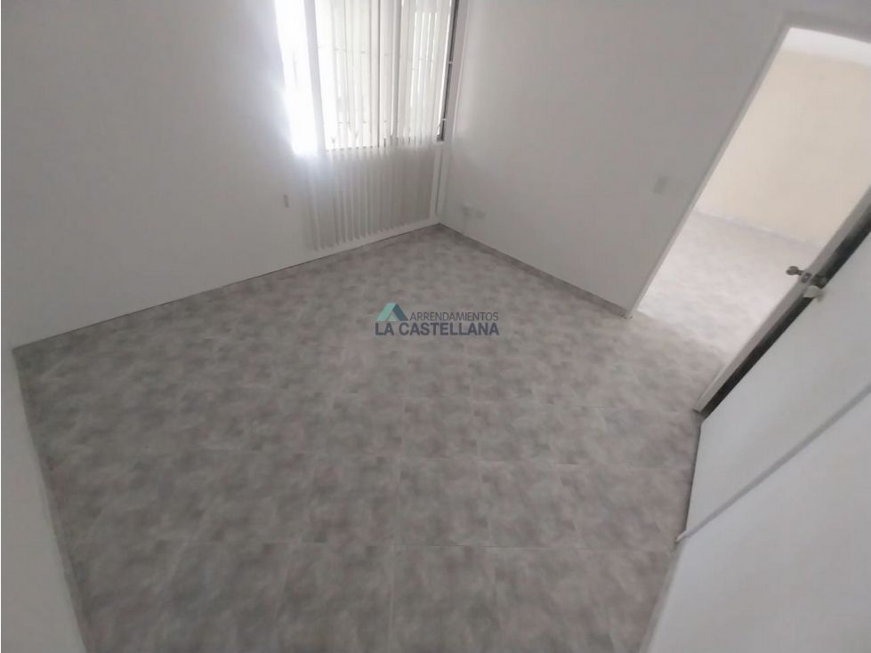 Casa en arriendo Antioquia Medellín Naranjal 120 m2 Habitaciones 3 Baños 3 Garajes 0 Precio $3000000