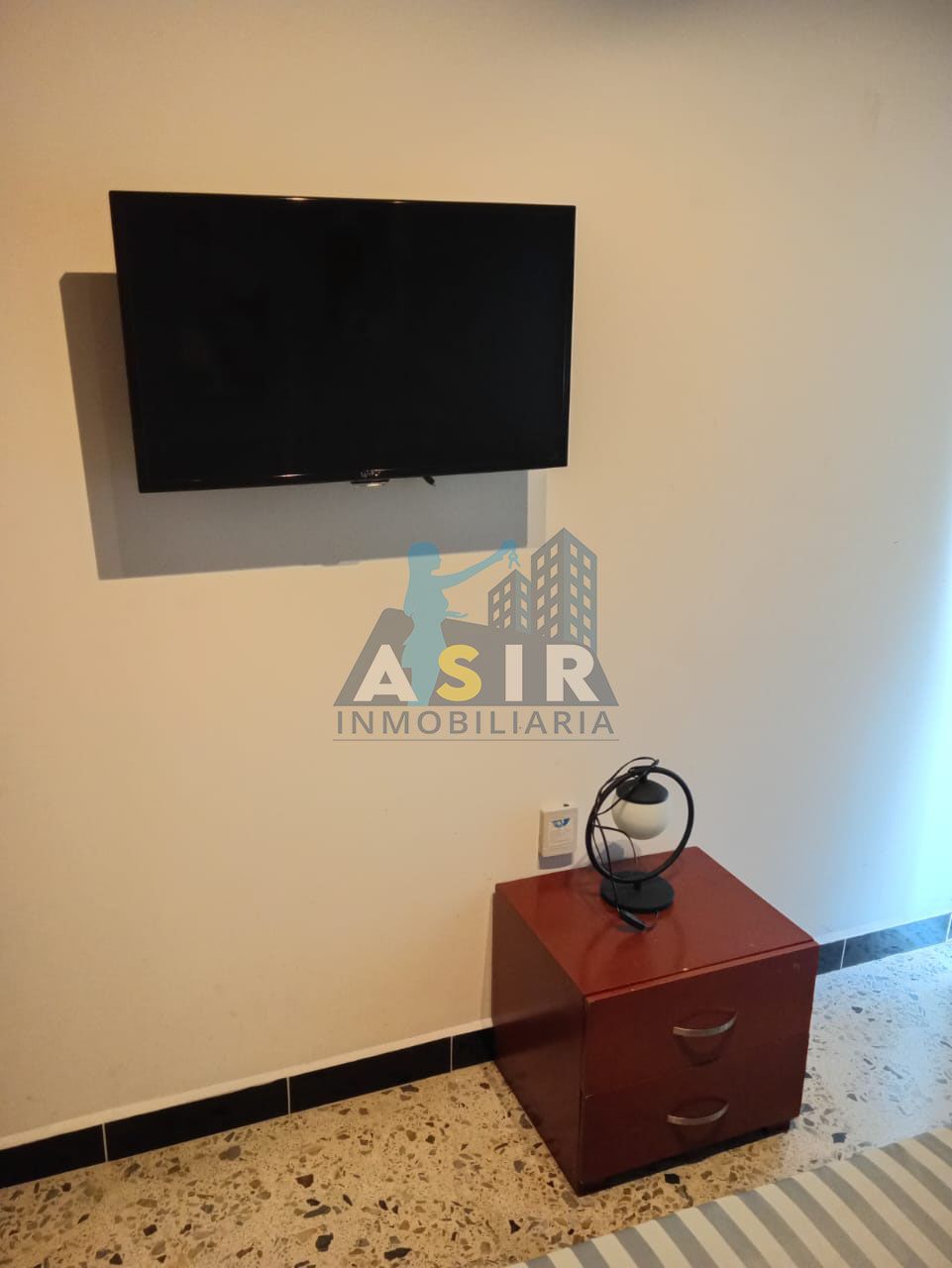 Suite en arriendo Antioquia Medellín Bolivariana 16 m2 Habitaciones 1 Baños 1 Garajes 0 Precio $1140000