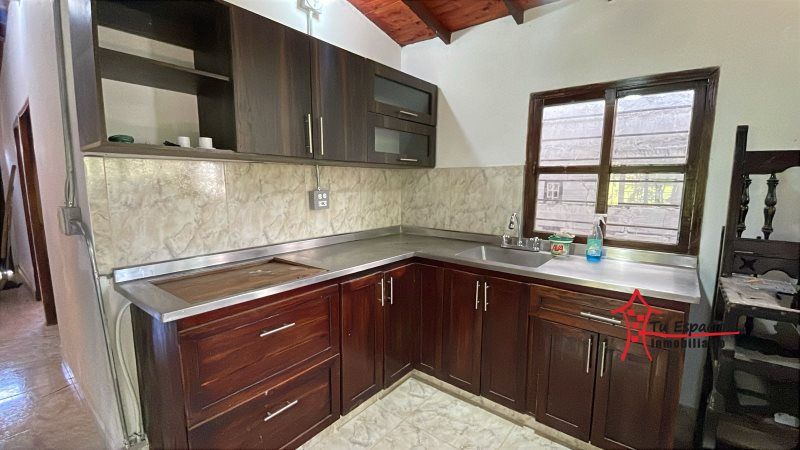 Casa en arriendo Antioquia Medellín Los Naranjos 100 m2 Habitaciones 3 Baños 2 Garajes 0 Precio $3500000