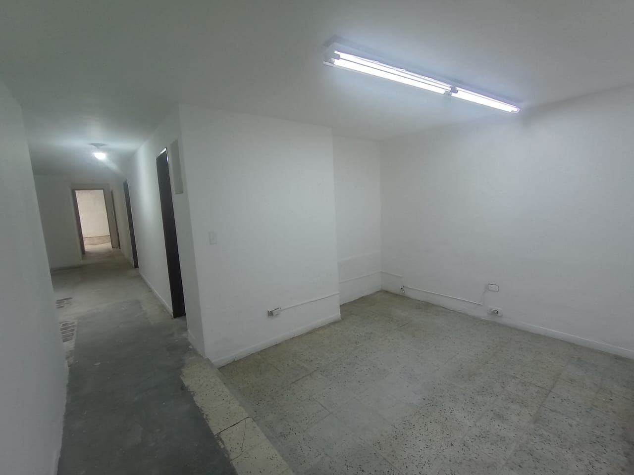 Casa en arriendo Antioquia Medellín Granada 200 m2 Habitaciones 4 Baños 2 Garajes 0 Precio $6900000