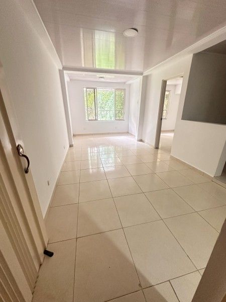 Apartamento en arriendo Valle Del Cauca Cali Ciudad 2000 75 m2 Habitaciones 3 Baños 2 Garajes 0 Precio $980000