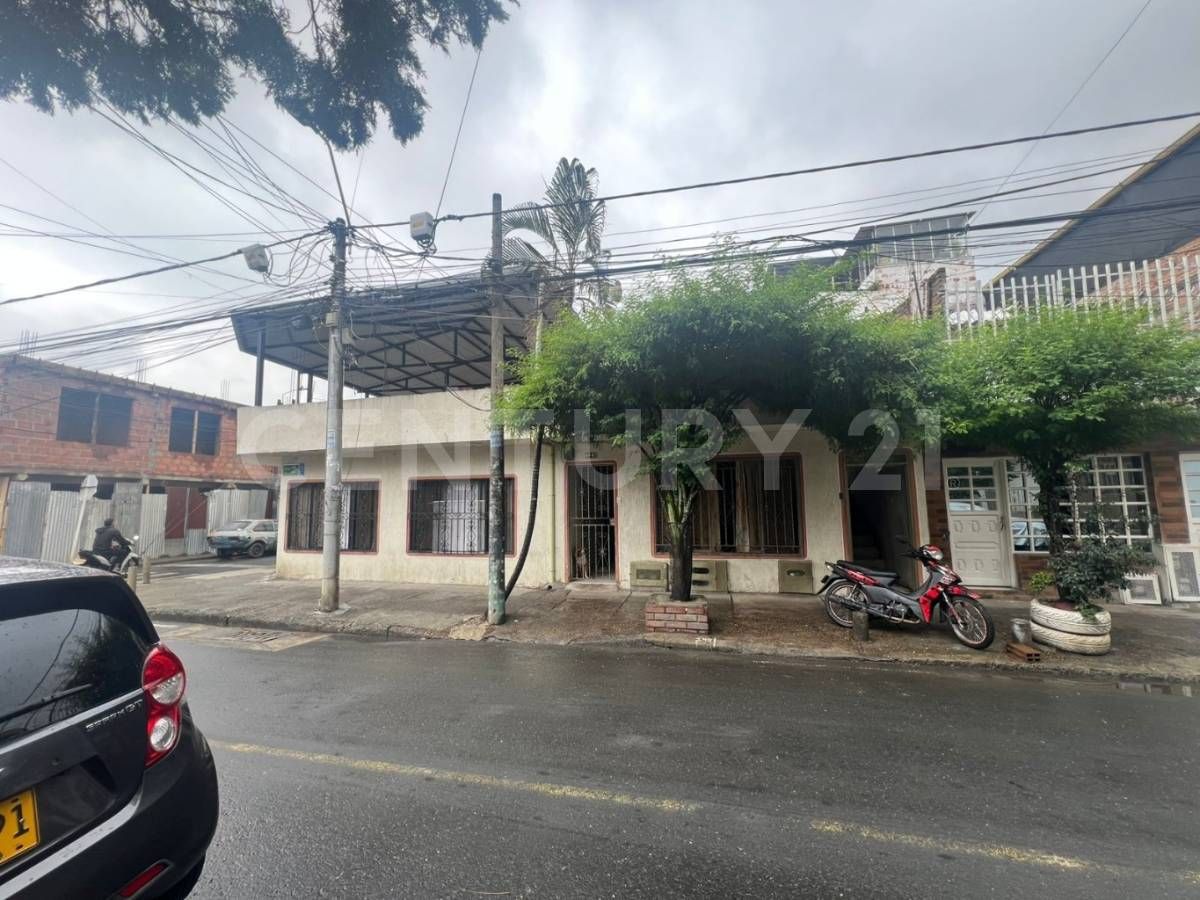 Casa en venta Valle Del Cauca Cali Chapinero 160 m2 Habitaciones 4 Baños 2 Garajes 0 Precio $320000000