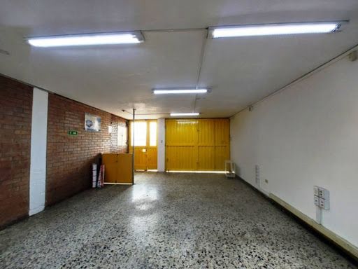 Local en arriendo Cundinamarca Bogotá Veraguas 180 m2 Habitaciones 0 Baños 2 Garajes 0 Precio $6000000