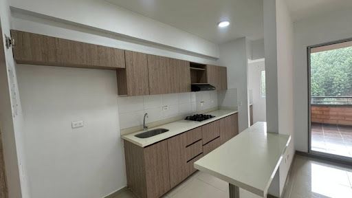 Apartamento en arriendo Antioquia Bello La Navarra 90 m2 Habitaciones 3 Baños 2 Garajes 1 Precio $2350000