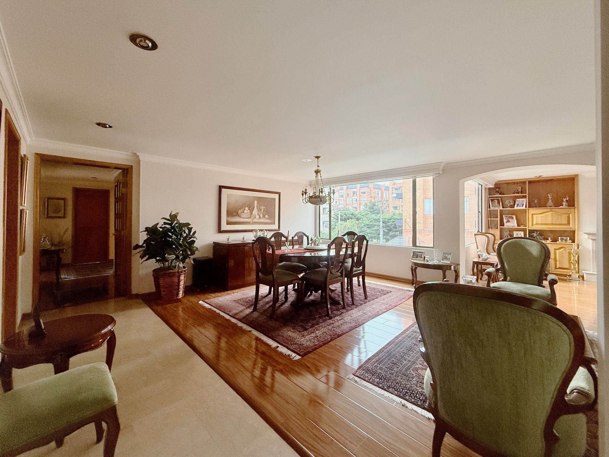 Apartamento en venta Cundinamarca Bogotá Santa Bibiana 132 m2 Habitaciones 3 Baños 3 Garajes 2 Precio $880000000