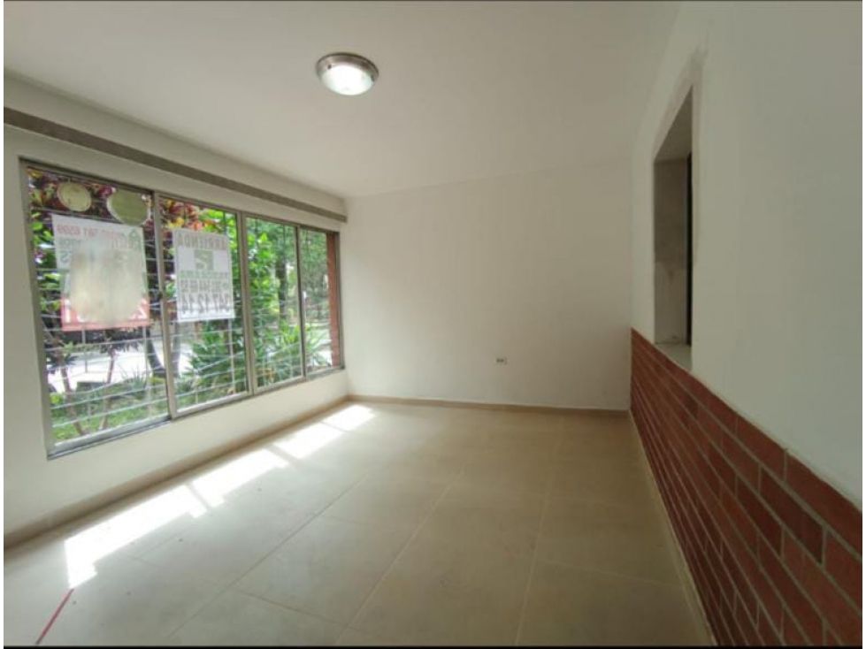 Casa en arriendo Antioquia Medellín El Nogal Los Almendros 100 m2 Habitaciones 4 Baños 2 Garajes 1 Precio $8653000