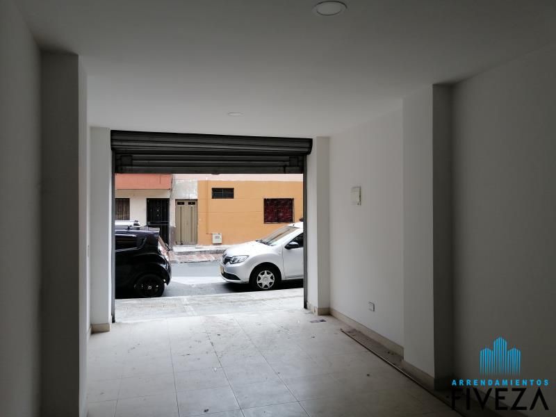 Local en arriendo Antioquia Itagüí Centro 30 m2 Habitaciones 0 Baños 1 Garajes 0 Precio $1800000