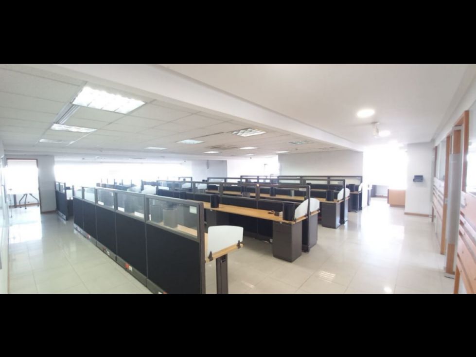 Oficina en arriendo Cundinamarca Bogotá La Catedral 501 m2 Habitaciones 0 Baños 5 Garajes 19 Precio $35550945