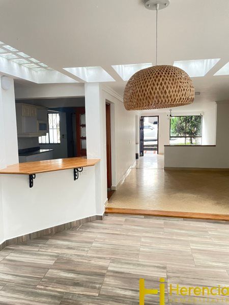 Casa en arriendo Antioquia Envigado Bosques De Zúñiga 290 m2 Habitaciones 4 Baños 4 Garajes 1 Precio $7000000