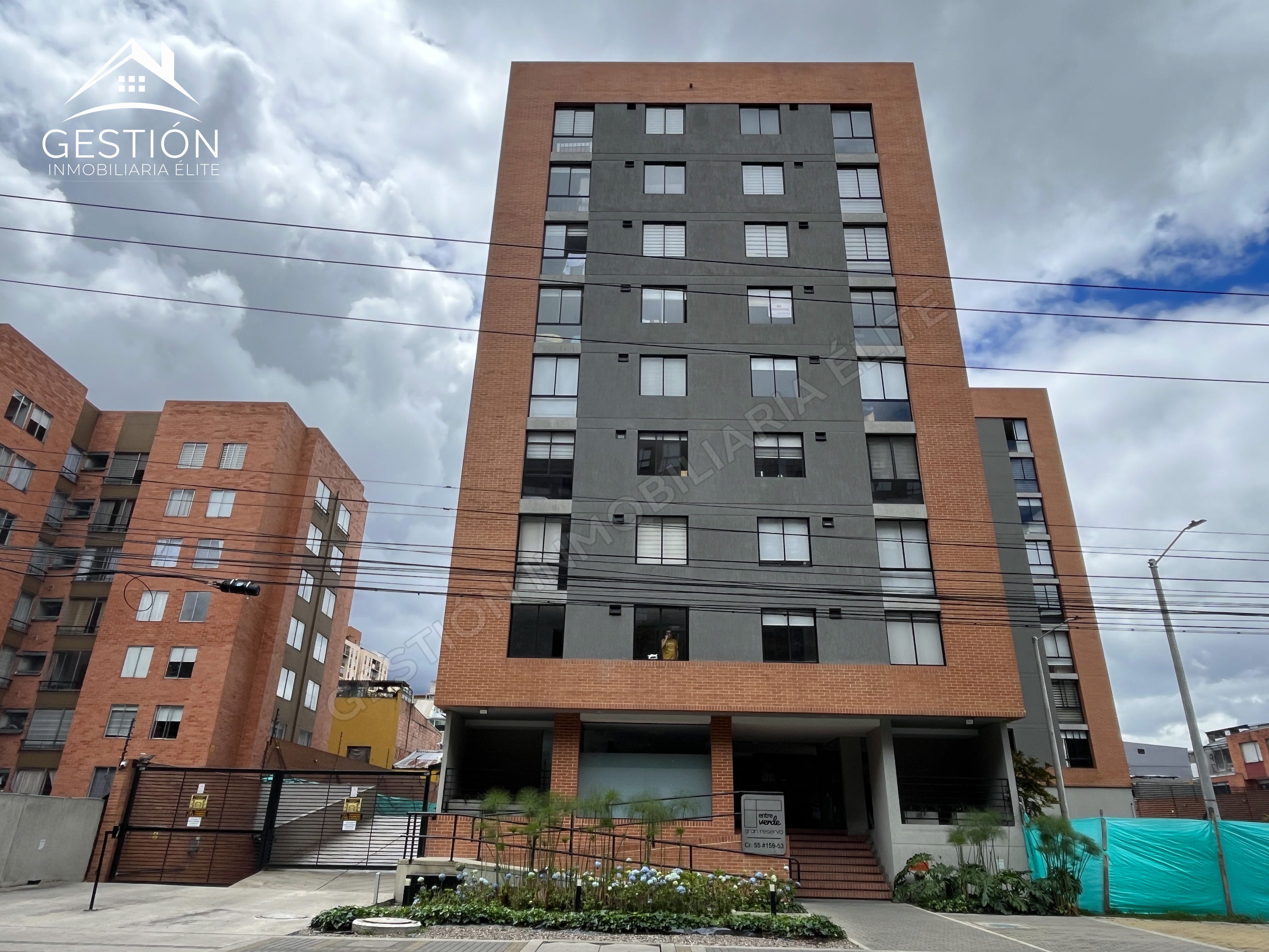 Apartaestudio en arriendo Cundinamarca Bogotá Cantalejo 30 m2 Habitaciones 0 Baños 1 Garajes 1 Precio $1650000