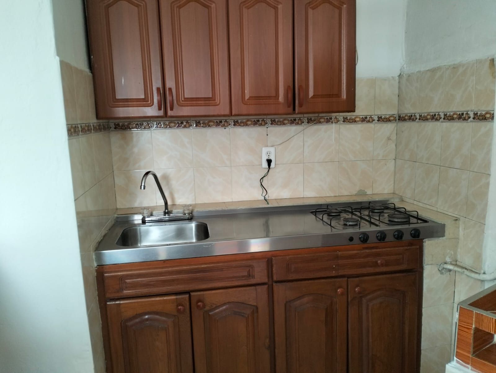 Apartaestudio en arriendo Antioquia Medellín Manrique Central No1 40 m2 Habitaciones 1 Baños 1 Garajes 0 Precio $950000