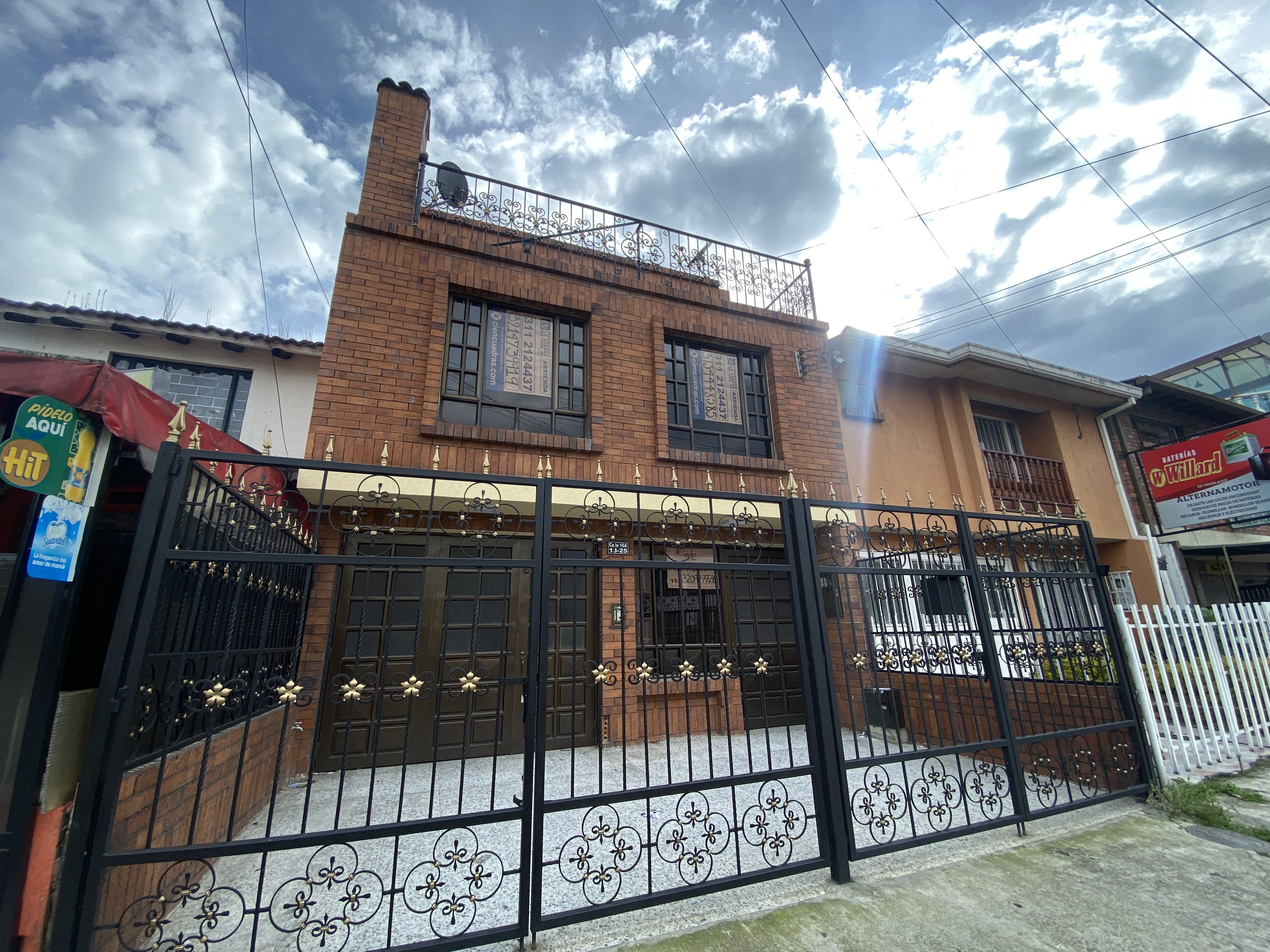 Casa en arriendo Cundinamarca Chía Br Santa Maria De Los Lagos 160 m2 Habitaciones 5 Baños 4 Garajes 2 Precio $4500000