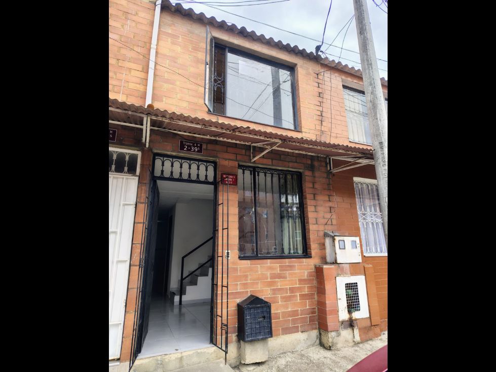 Casa en venta Cundinamarca Soacha Br Quintas De La Laguna 36 m2 Habitaciones 3 Baños 1 Garajes 0 Precio $135000000