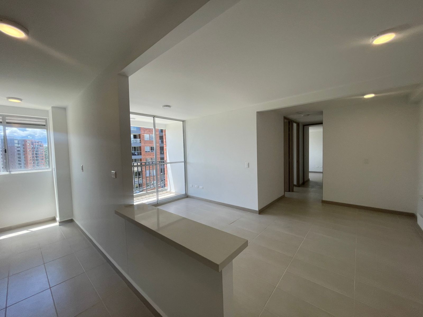 Apartamento en arriendo Antioquia Rionegro El Faro 73 m2 Habitaciones 3 Baños 2 Garajes 1 Precio $2400000