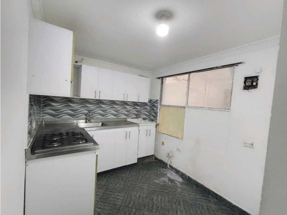 Apartamento en arriendo Antioquia Medellín El Salvador 40 m2 Habitaciones 2 Baños 1 Garajes 0 Precio $1200000